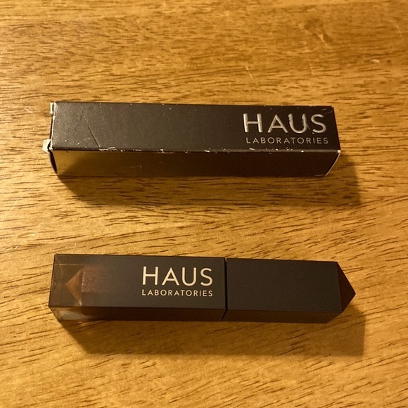 NWOB Lady Gaga Haus Labs Glam Attack Liquid Shimmer Shadow. “Rye” (no box) - Picture 7 of 7